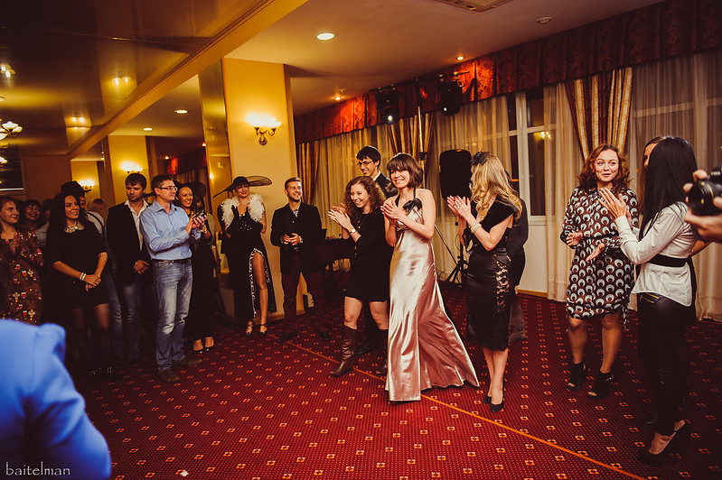 Заказать корпоратив на День энергетика 2025 в generalCities.Великом Новгороде