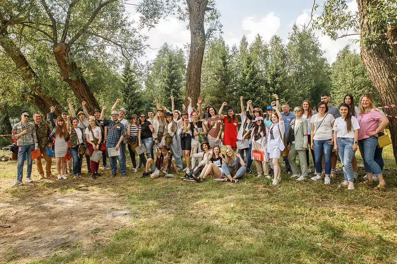 Майские праздники на природе в generalCities.Великом Новгороде с пикником и шашлыками