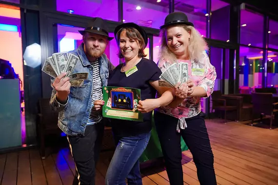 Как отметить 8 Марта в Великом Новгороде: лучшие идеи для работы и праздника